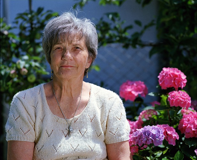 elderly-person-640x480-79095272.jpeg