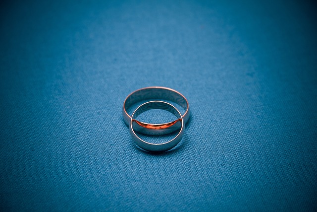 engagement-ring-640x480-67012560.jpeg