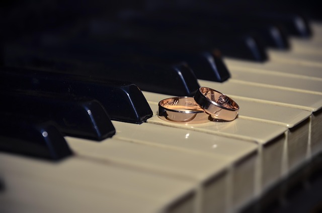 engagement ring