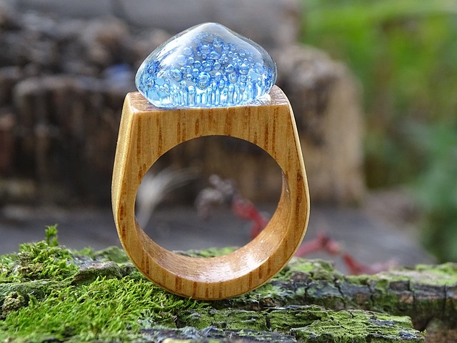 engagement ring