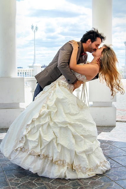 engagement-ring-640x480-11589604.jpeg