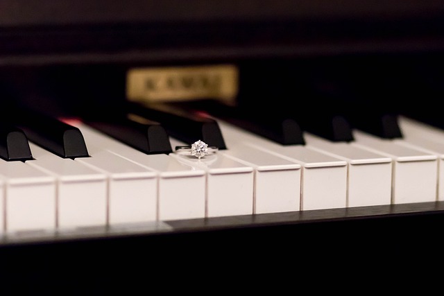engagement ring
