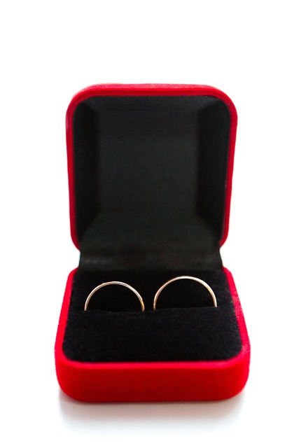 engagement ring
