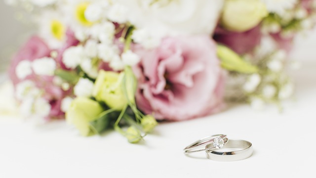 engagement-ring-640x480-45935050.jpeg