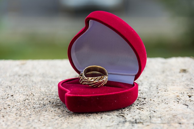 engagement ring