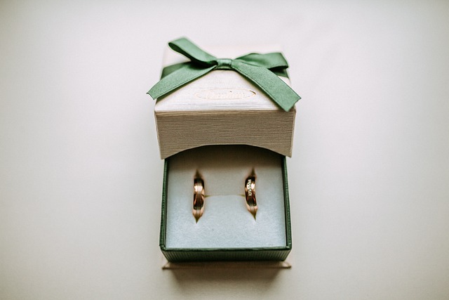 engagement ring