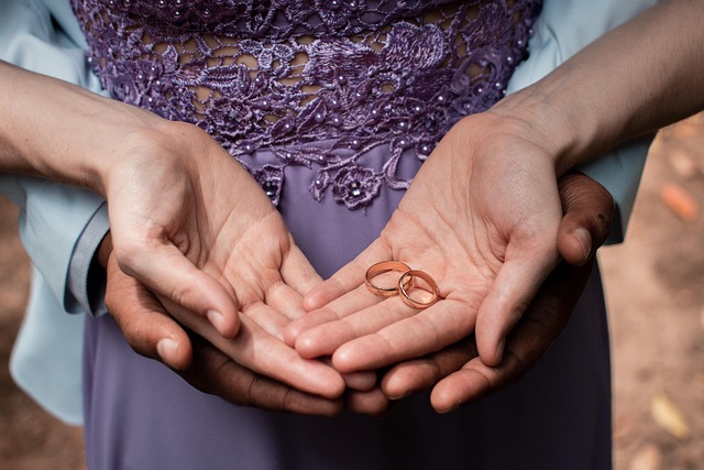 engagement-ring-640x480-72892774.jpeg