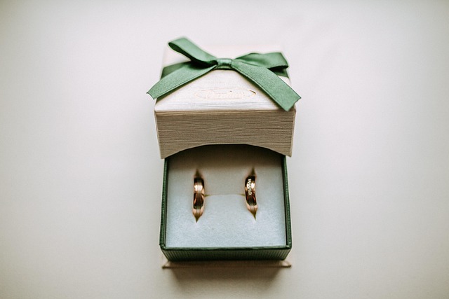 engagement ring