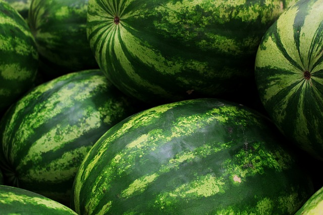 local-food-640x480-79977278.jpeg