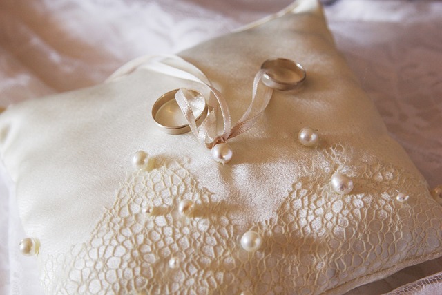 wedding ring