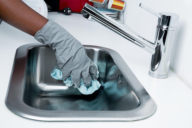 house-cleaning-640x480-3462212.jpeg
