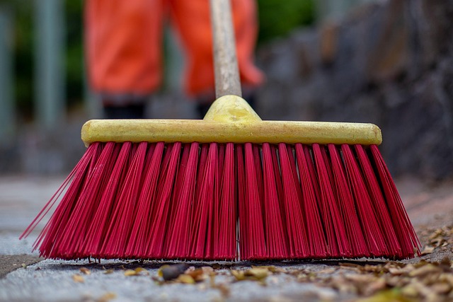 house-cleaning-640x480-99505584.jpeg