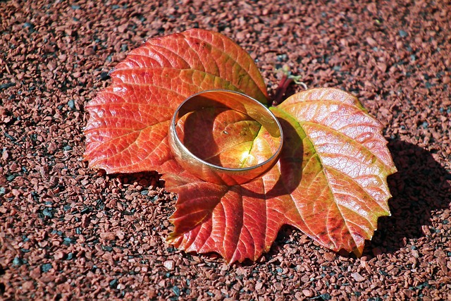 wedding ring