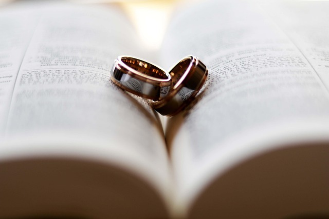 engagement ring