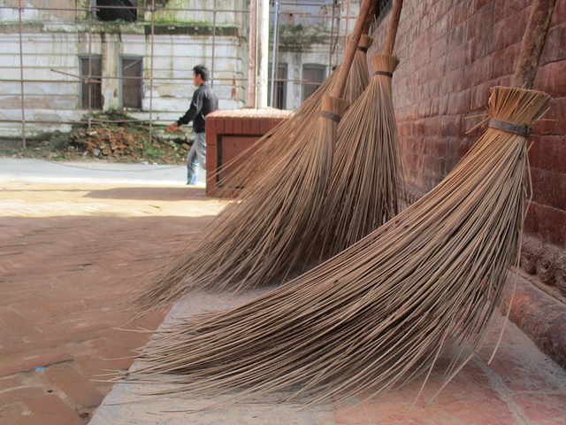 house-cleaning-640x480-60234199.jpeg