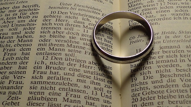 wedding ring