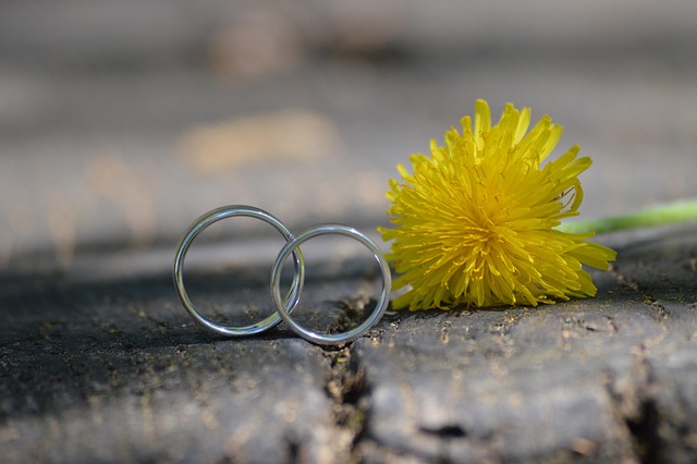 wedding ring