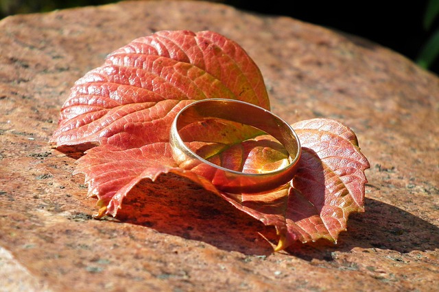 wedding ring