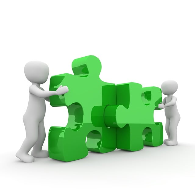teamwork-640x480-92321096.jpeg